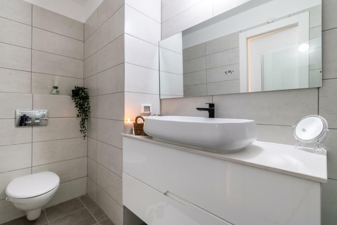 Luxury Three-Bedroom/Terrace Over Old City View Baitulmaqdis Luaran gambar